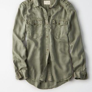 AMERICAN EAGLE green long sleeve utility button up shirt S